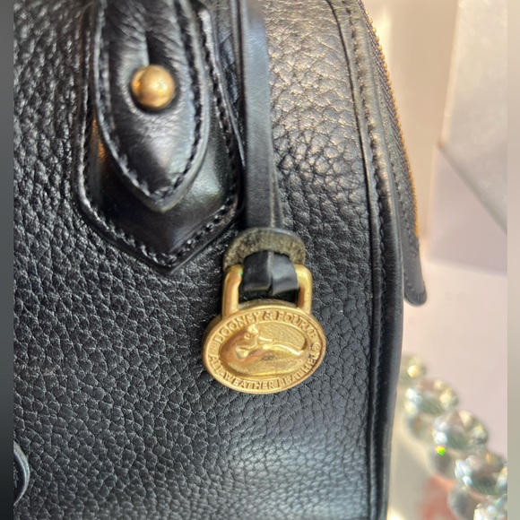 Dooney & Bourke vinyl Black Pebbled Leather Shoulder Bag - Picture 6 of 17
